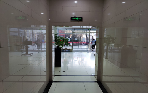 渔阳置业大厦实拍图2