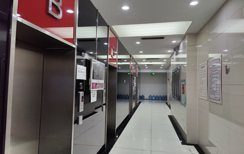 渔阳置业大厦电梯 